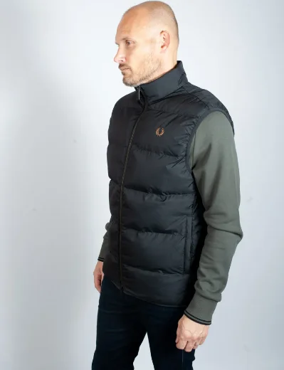 Fred Perry Insulated Gilet | Black