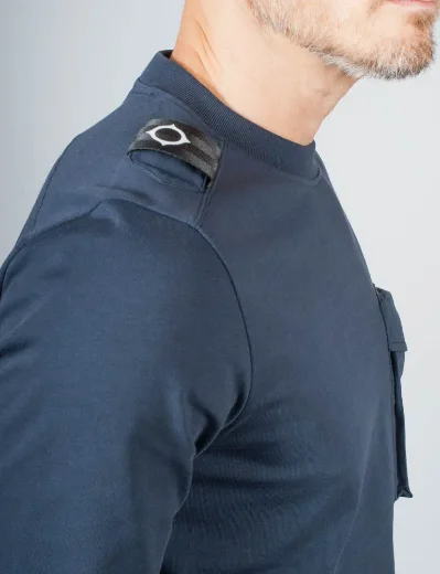 MA Strum LS Cargo Pocket T-Shirt | Ink Navy