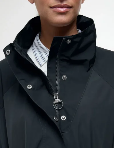 Barbour Women's Suri Showerproof Jacket | Black/Safari dress tartan