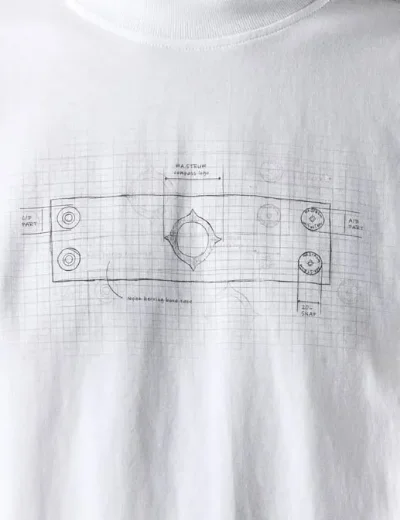 MA STRUM  Badge Blueprint Grpahic T-shirt  | White