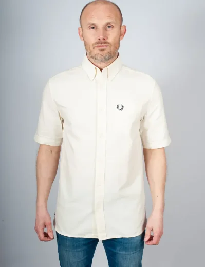 Fred Perry Short Sleeve Oxford Shirt | Ecru