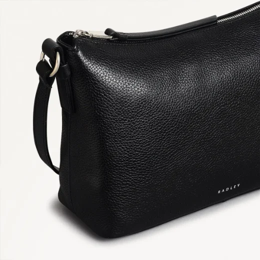 Radley Bella Small Ziptop Crossbody / Black