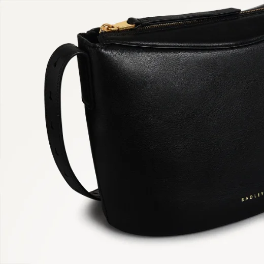 Radley The Kensal Small Ziptop Crossbody / Black