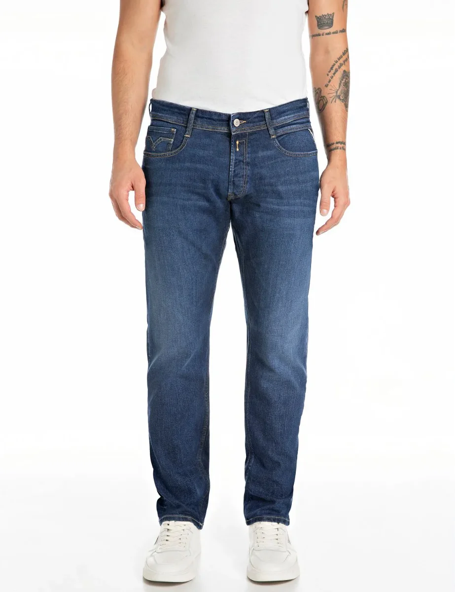 Replay Rocco Comfort-Fit Jean | Medium Dark Wash
