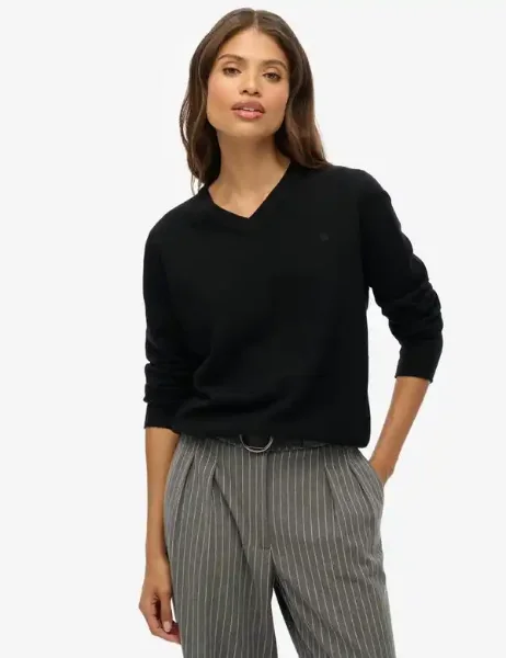Superdry Classic V-Neck Jumper | Black Superdry Classic V-Neck Jumper | Black