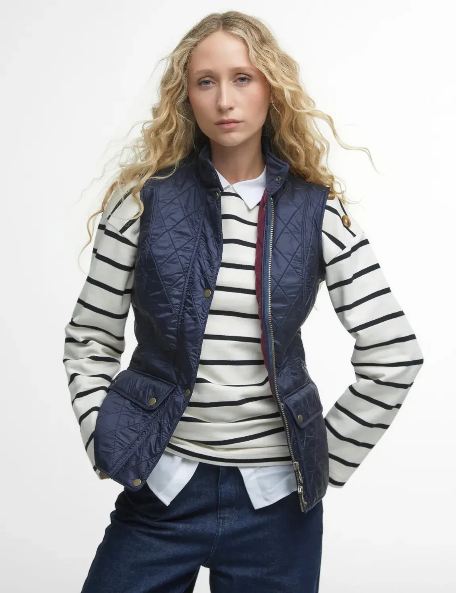 Picture of Barbour Womens Wray Gilet | Navy