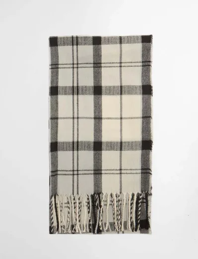 Barbour Dover Beanie Hat and Hailes Scarf Gift Set | Monochrome