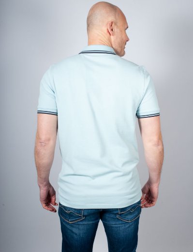 Fred Perry Twin Tipped Polo Shirt | Ecru / Stockport Blue