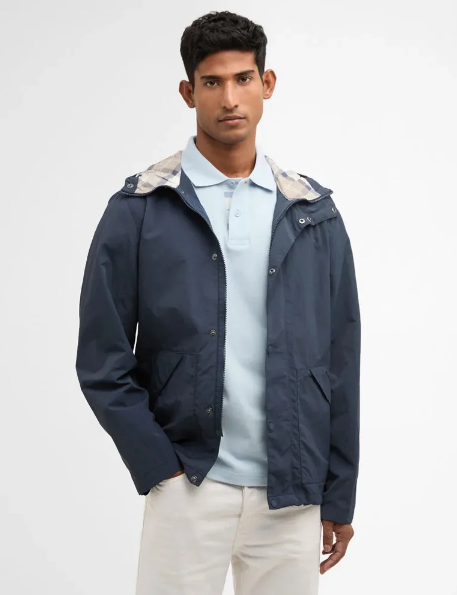 Barbour Baywick Showerproof Jacket | Navy