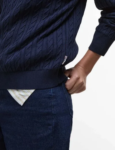 Barbour Women's Hartland Crew Knitted Jumper | Navy