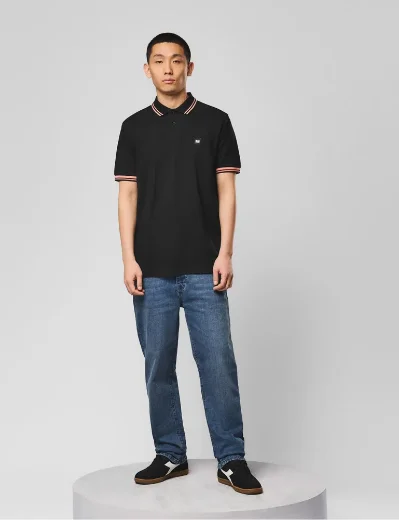 Picture of Weekend Offender Levanto Tipped Polo | Black/Coral