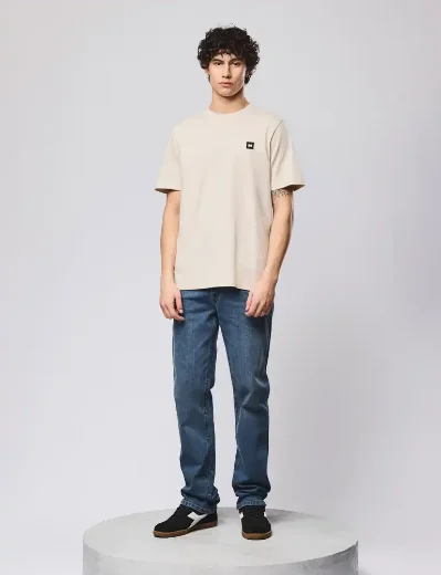 Picture of Weekend Offender Isley T-Shirt | Cement