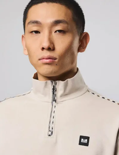 Weekend Offender Matisa Quarter Zip Check Sweat | Cement