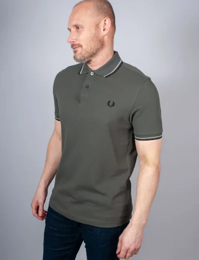 Fred Perry Twin Tipped Polo Shirt | Field Green 