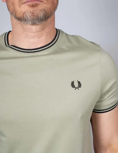 Fred Perry Twin Tipped T-shirt | Seagrass/Black