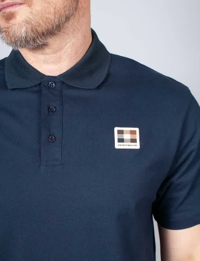 Aquascutum Stretch Piquet Badge Polo | Navy