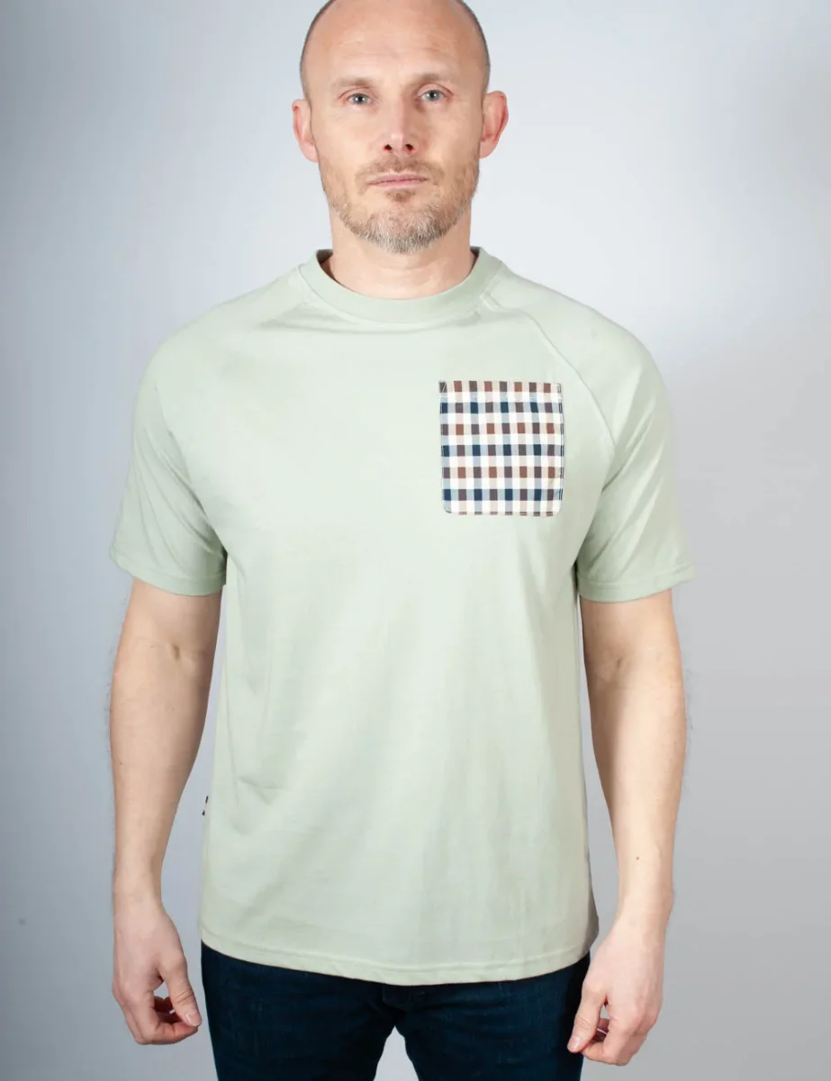 Aquascutum Active Raglan Pocket T-shirt | Sage Green