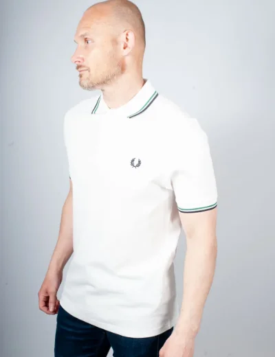 Fred Perry Twin Tipped Polo | Snow White/Green/Navy
