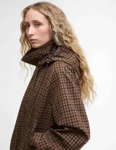 Barbour Womens Audrey Showerproof Jacket | Vicuna Gingham Check